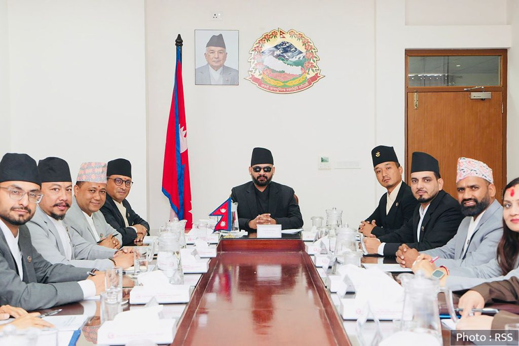 मन्त्रिपरिषद्को बैठक बस्दै