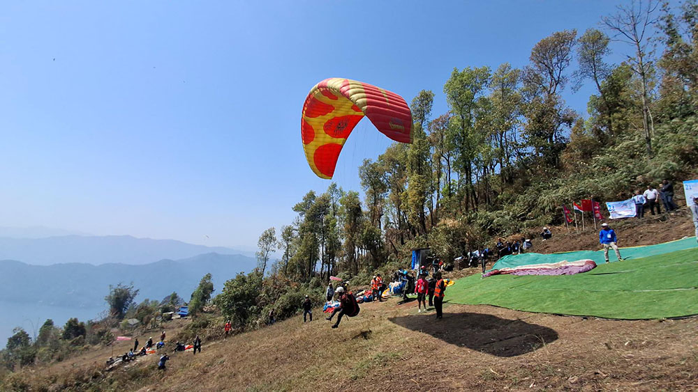 खुल्ला नेपाल प्याराग्लाइडिङ च्याम्पियनसिपको २१औँ संस्करण पोखरामा सुरु