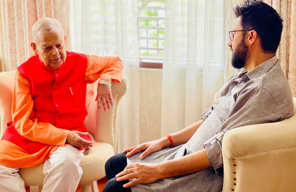 रास्वपा सभापति लामिछाने र राष्ट्रियसभा सदस्य महन्थ ठाकुरबीच  भेटवार्ता