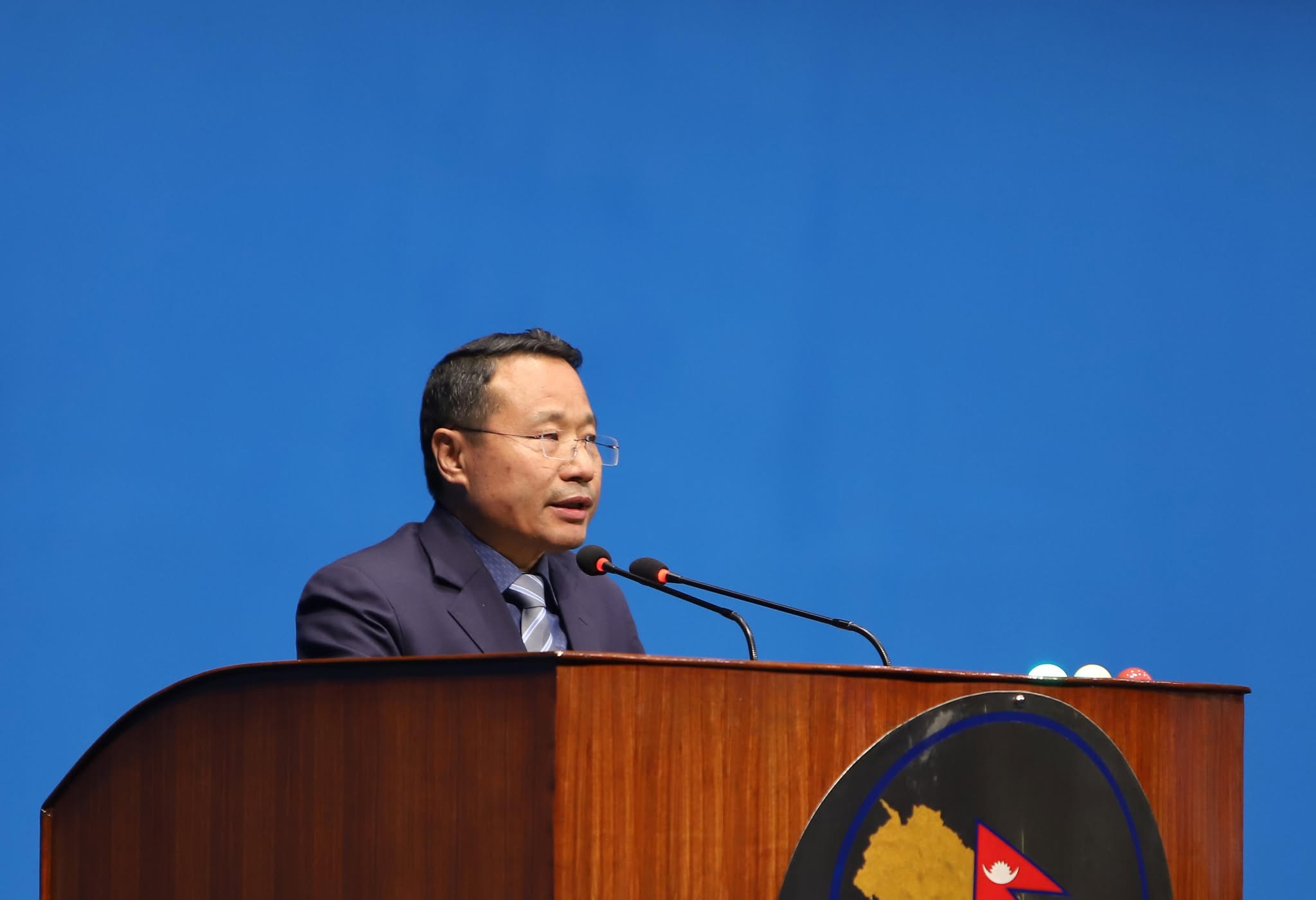 नेपाली कम्युनिस्ट पार्टीका वर्षमान पुनले संसदलाई सम्बोधन गर्ने