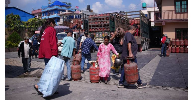 उपत्यकाका विभिन्न ६ स्थानबाट ग्यास वितरण तथा सिलिन्डर साट्ने व्यवस्था सुरु