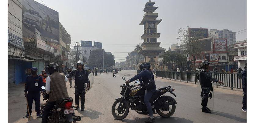 वीरगञ्जमा कर्फ्यू हटाएर निषेधाज्ञा जारी