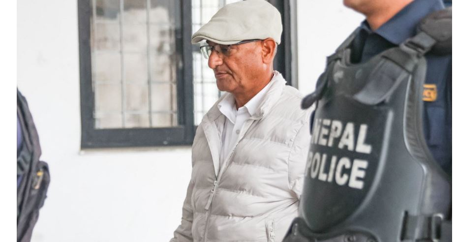 पत्नीको जिम्मामा रिहा भए रमेश लेखक