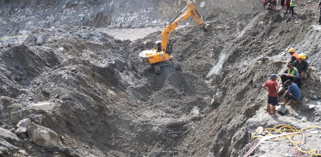 लाङटाङ खोला जलविद्युत् आयोजनाको सुरुङबाट निकालियो २ शव
