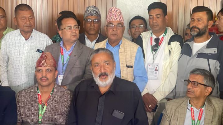 सभापतिका उम्मेदवार किशोरसिंह राठौरले लिए उम्मेदवारी फिर्ता